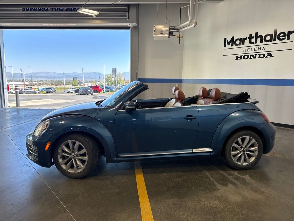 2017 Volkswagen Beetle 1.8T S w/ Nav