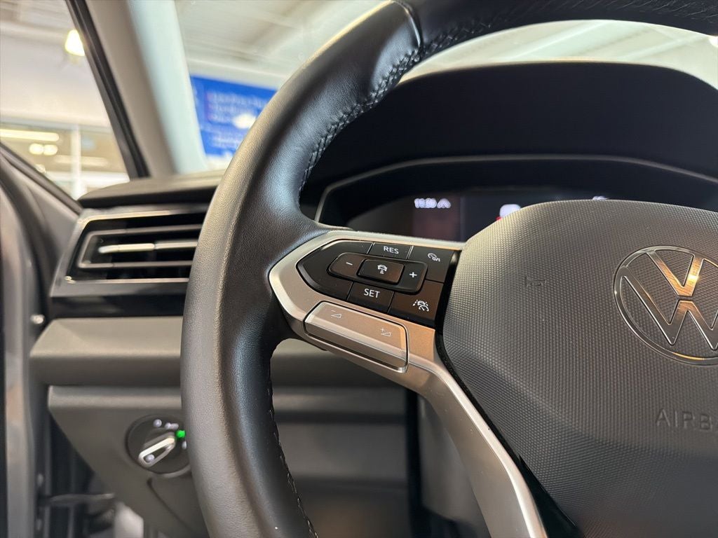 2025 Volkswagen Jetta 1.5T S w/ Adaptive Cruise