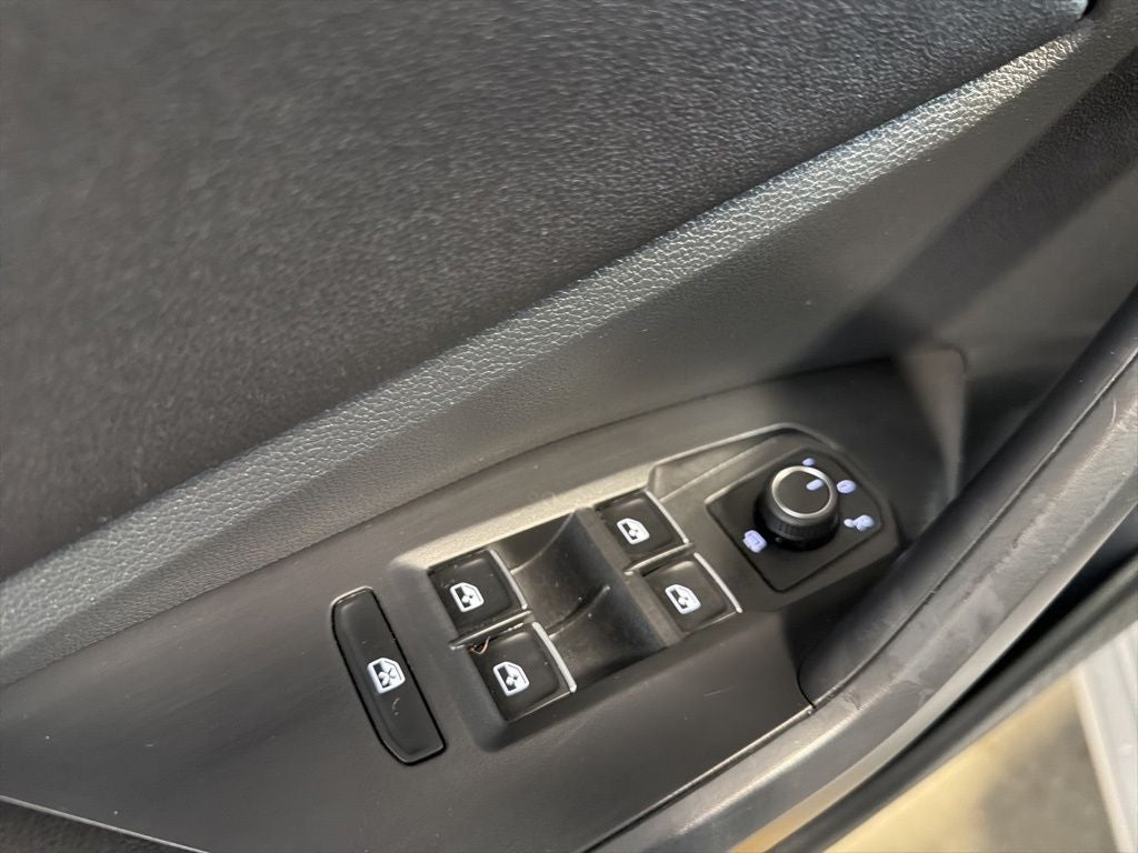 2025 Volkswagen Jetta 1.5T S w/ Adaptive Cruise