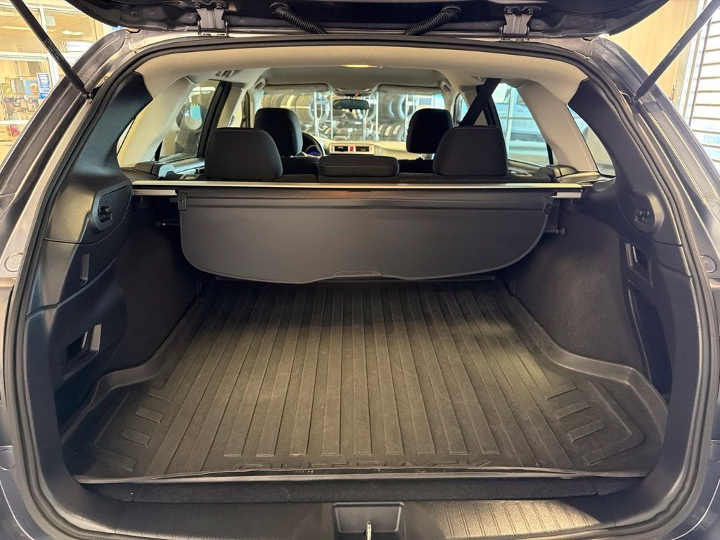 2017 Subaru Outback 2.5i Premium Premium