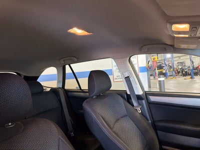 2017 Subaru Outback 2.5i Premium Premium