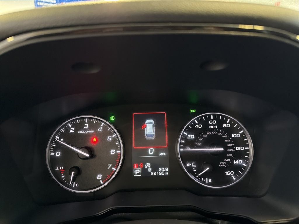 2025 Subaru Outback Premium w/ Nav, Pano Roof & Adaptive Cruise
