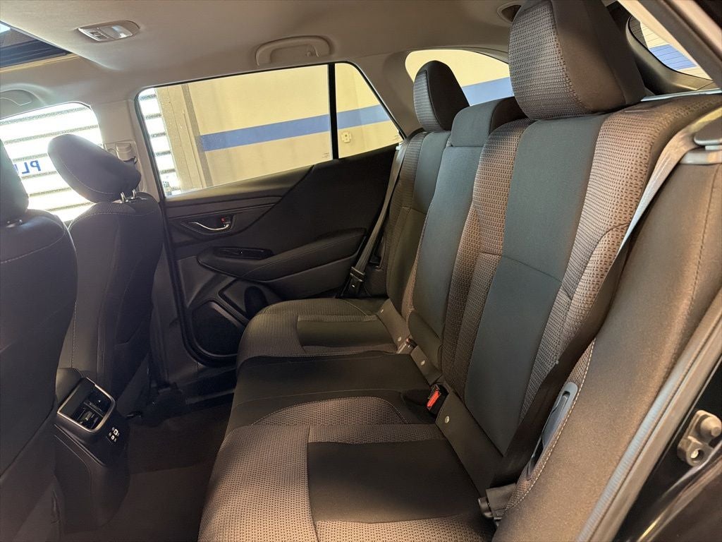 2025 Subaru Outback Premium w/ Nav, Pano Roof & Adaptive Cruise