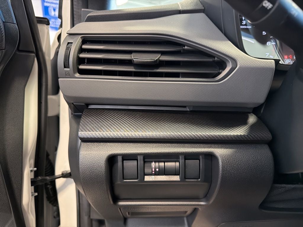 2025 Subaru Crosstrek Sport w/ BLIS & Moonroof