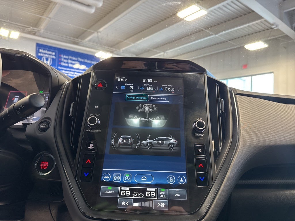 2025 Subaru Crosstrek Limited w/ Moonroof Pkg & Adaptive Cruise