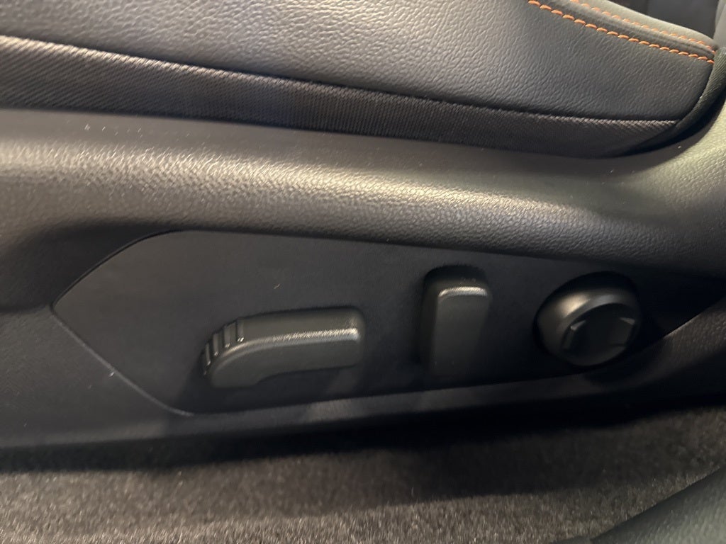 2025 Subaru Crosstrek Limited w/ Moonroof Pkg & Adaptive Cruise