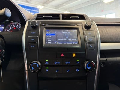 2016 Toyota Camry SE