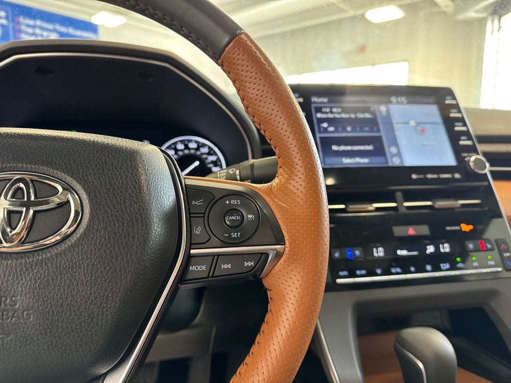 2019 Toyota Avalon Limited w/ Advanced Safety Pkg
