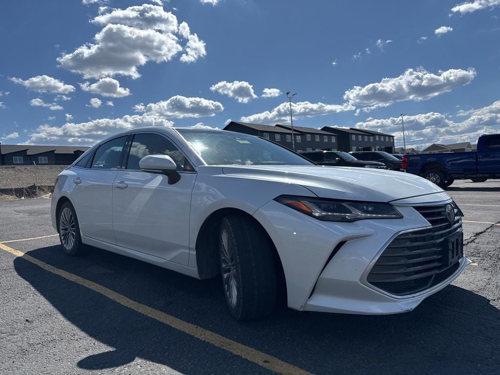 2019 Toyota Avalon Limited w/ Advanced Safety Pkg