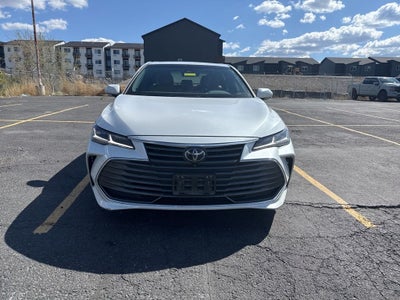 2019 Toyota Avalon Limited w/ Advanced Safety Pkg