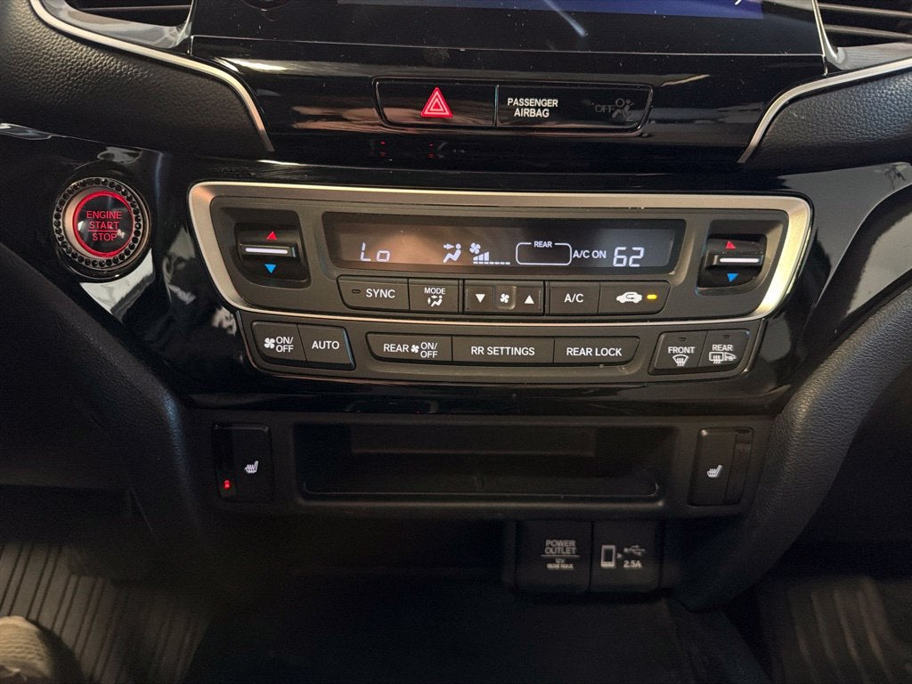 2021 Honda Passport Touring w/ Nav