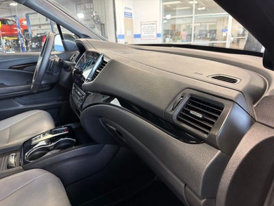 2021 Honda Passport Touring w/ Nav