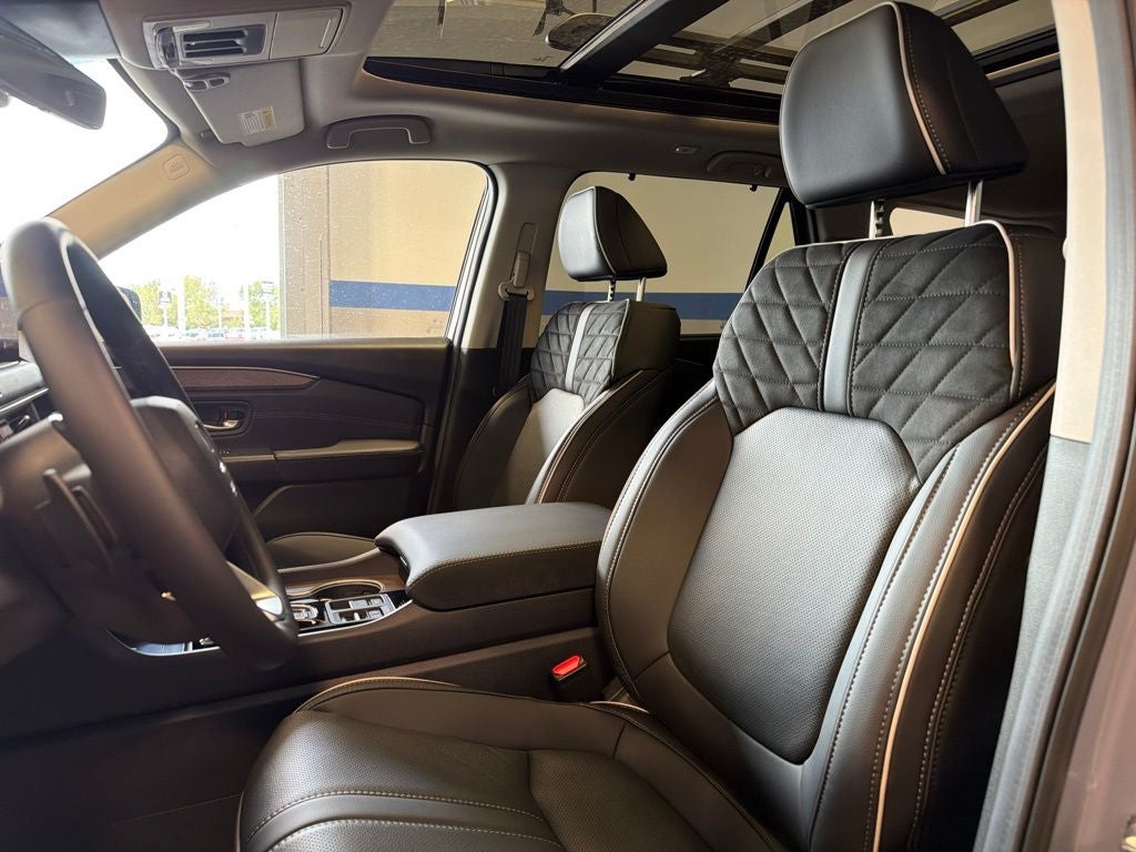 2026 Honda Pilot Elite w/ Function & Adventure Pkg