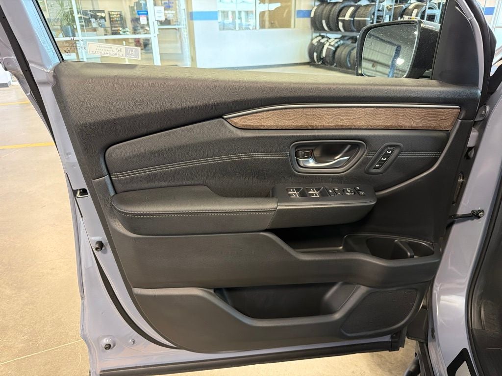 2026 Honda Pilot Elite w/ Function & Adventure Pkg
