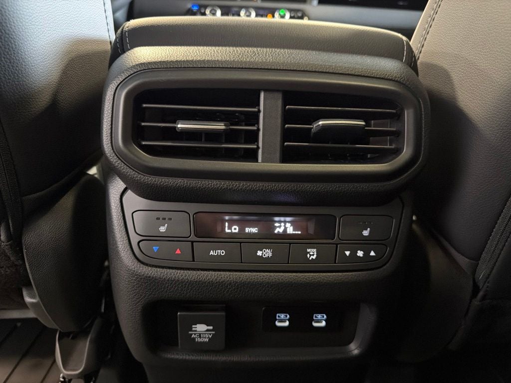 2026 Honda Pilot Elite w/ Function & Adventure Pkg
