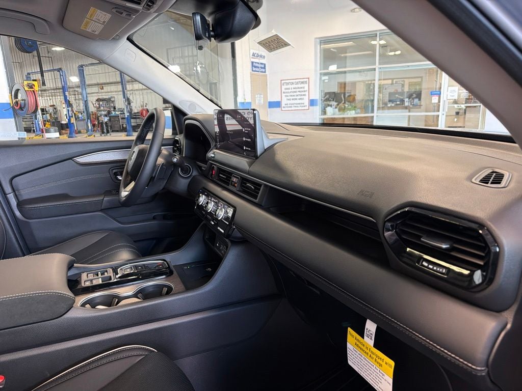 2026 Honda Pilot Elite w/ Function & Adventure Pkg