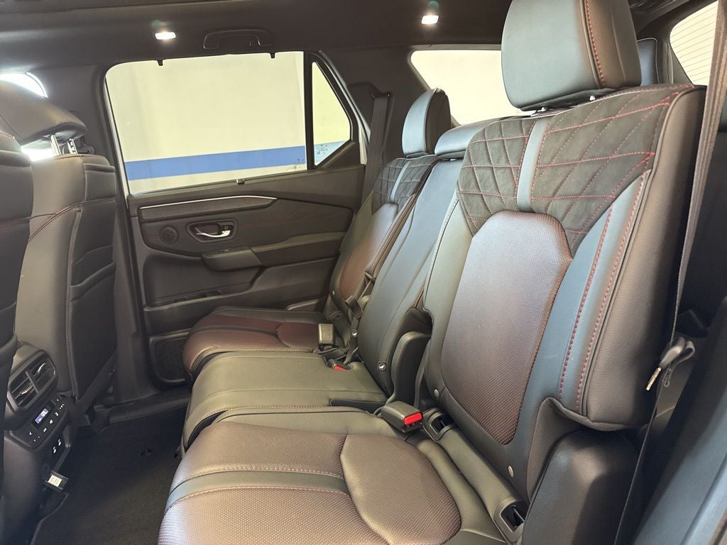 2026 Honda Pilot Black Edition