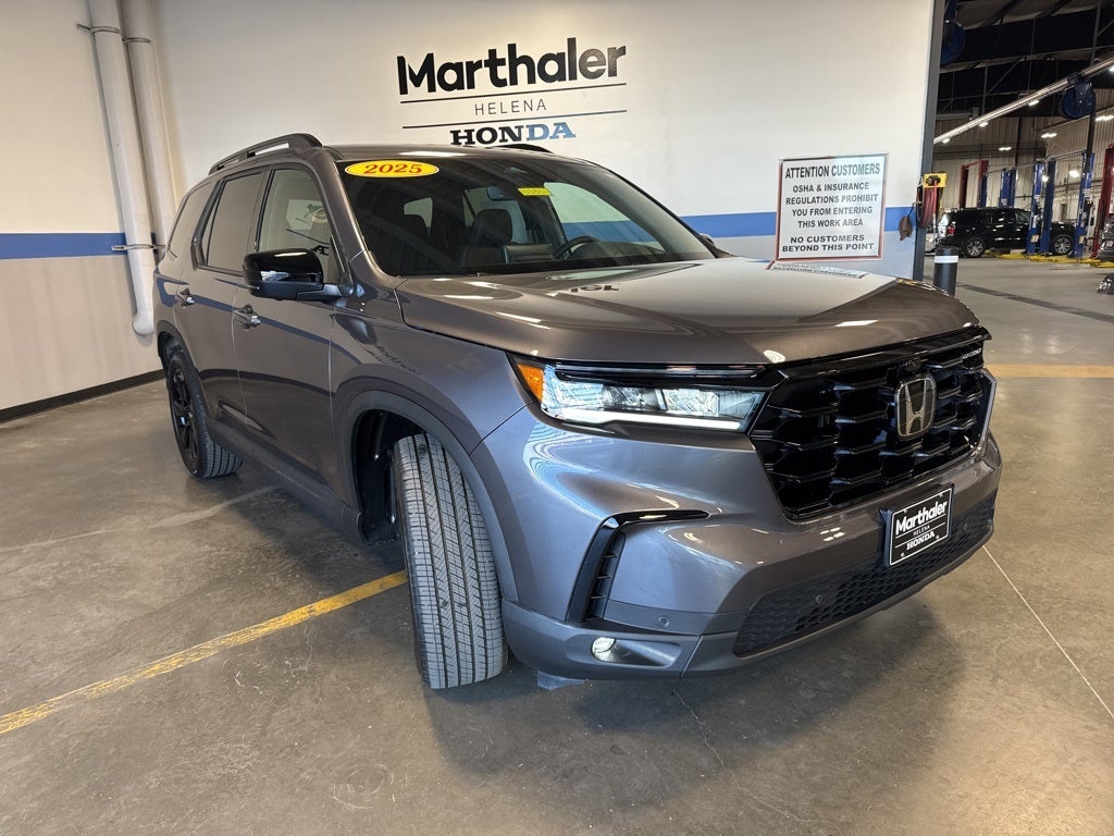 2025 Honda Pilot Black Edition