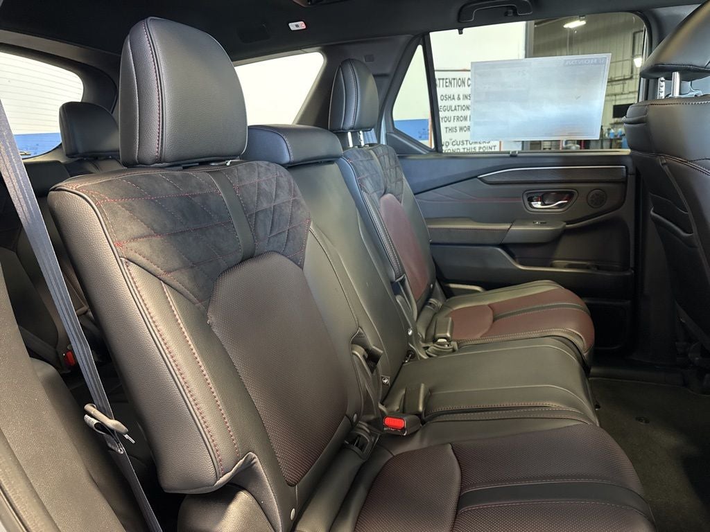 2026 Honda Pilot Black Edition