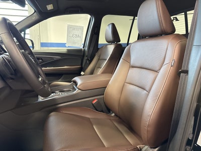 2025 Honda Ridgeline RTL w/ Utility Pkg