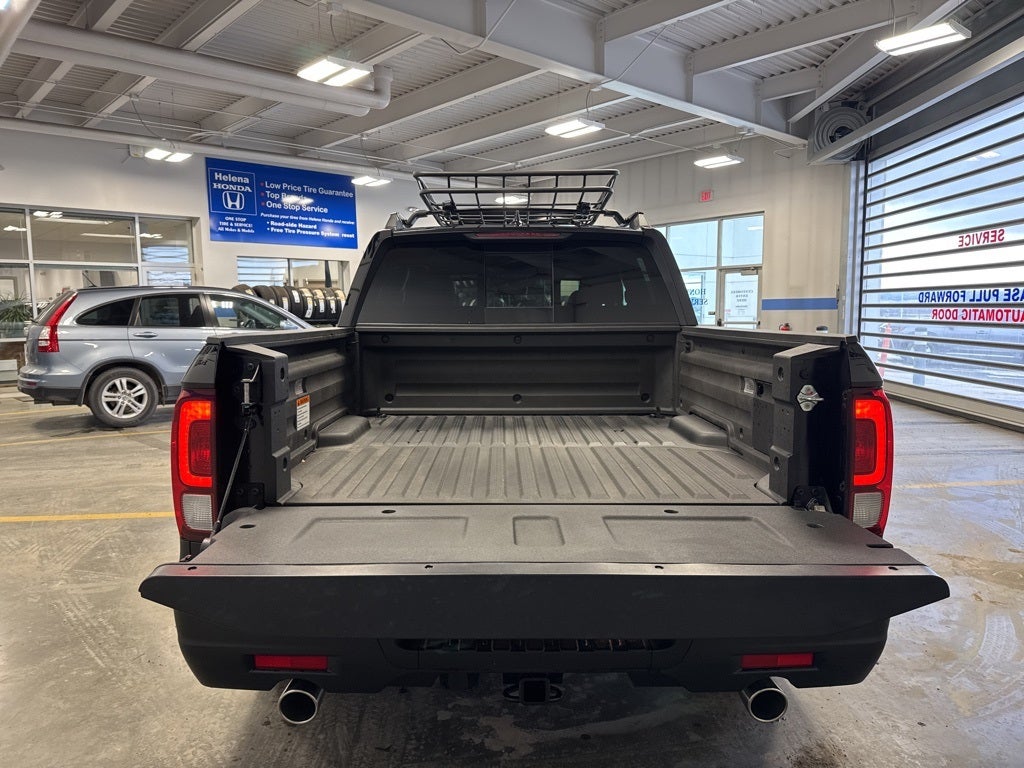 2025 Honda Ridgeline RTL w/ Utility Pkg