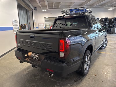 2025 Honda Ridgeline RTL w/ Utility Pkg