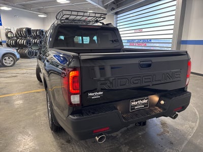2025 Honda Ridgeline RTL w/ Utility Pkg