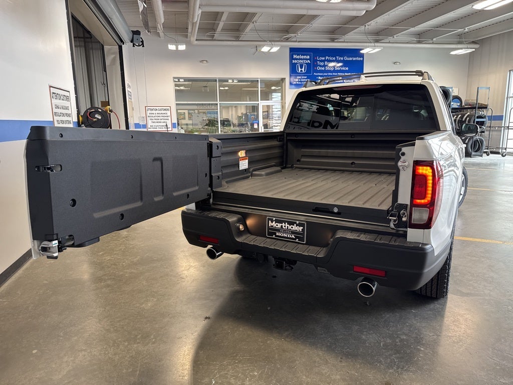2025 Honda Ridgeline RTL Utility + Pkg