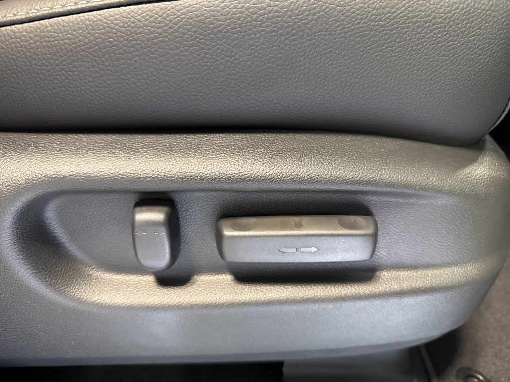 2025 Honda Ridgeline RTL Utility + Pkg