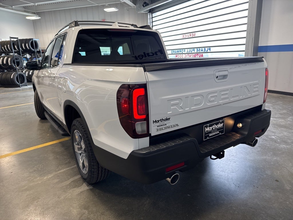 2025 Honda Ridgeline RTL Utility + Pkg