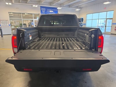 2019 Honda Ridgeline RTL-T w/ Nav