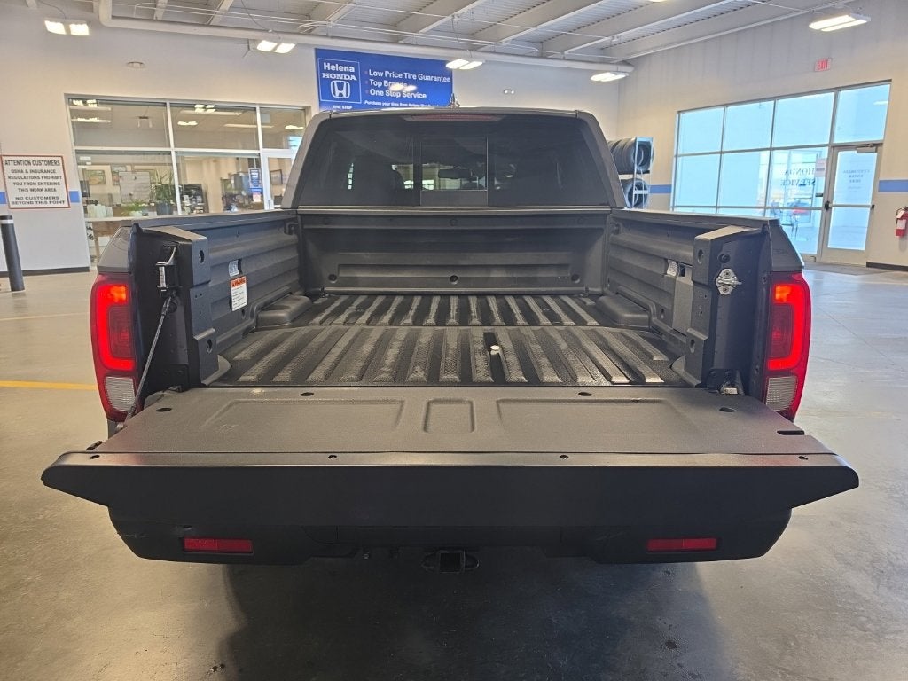 2019 Honda Ridgeline RTL-T w/ Nav