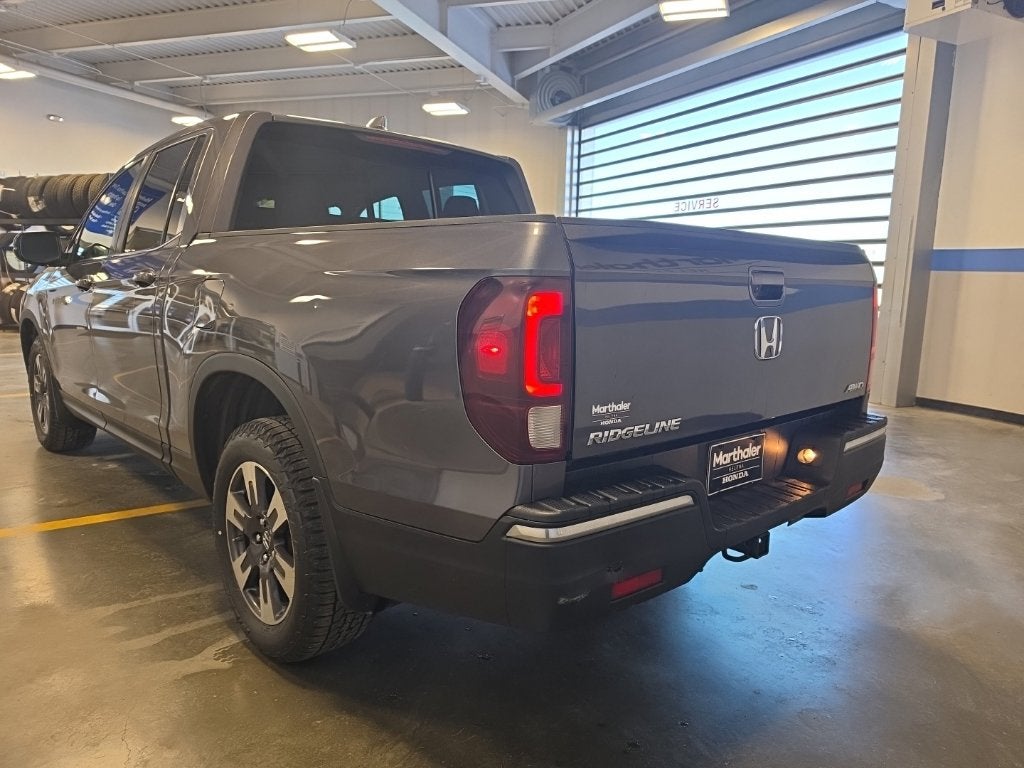 2019 Honda Ridgeline RTL-T w/ Nav