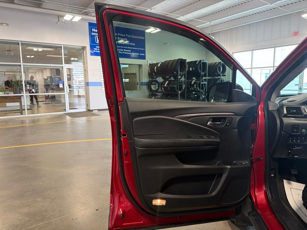 2023 Honda Ridgeline RTL-E w/ Nav