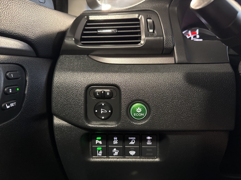 2021 Honda Ridgeline RTL-E w/ Nav