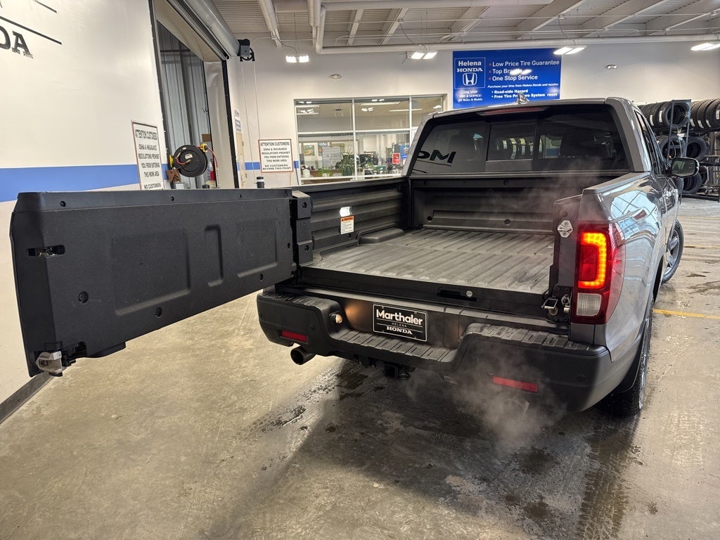 2021 Honda Ridgeline RTL-E w/ Nav