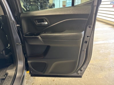 2021 Honda Ridgeline RTL-E w/ Nav