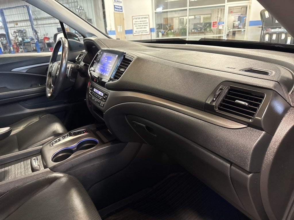 2021 Honda Ridgeline RTL-E w/ Nav