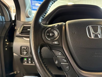 2022 Honda Ridgeline RTL-E w/ Navigation