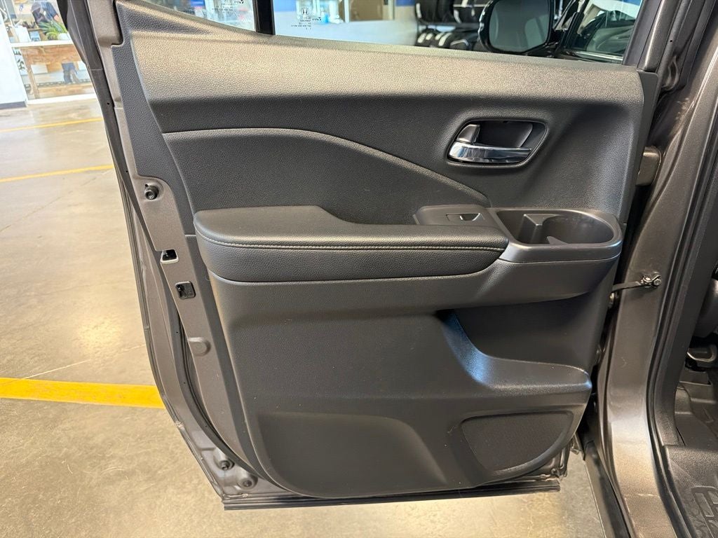 2022 Honda Ridgeline RTL-E w/ Navigation