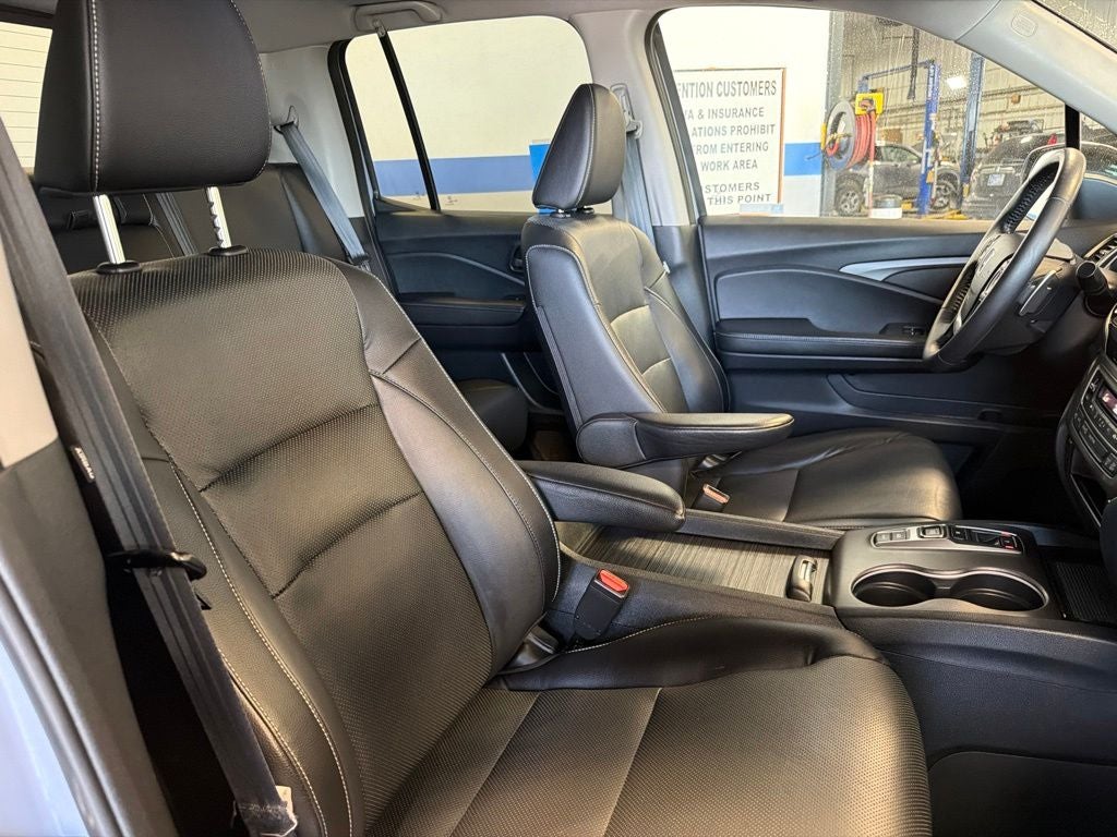 2023 Honda Ridgeline RTL-E w/ Nav