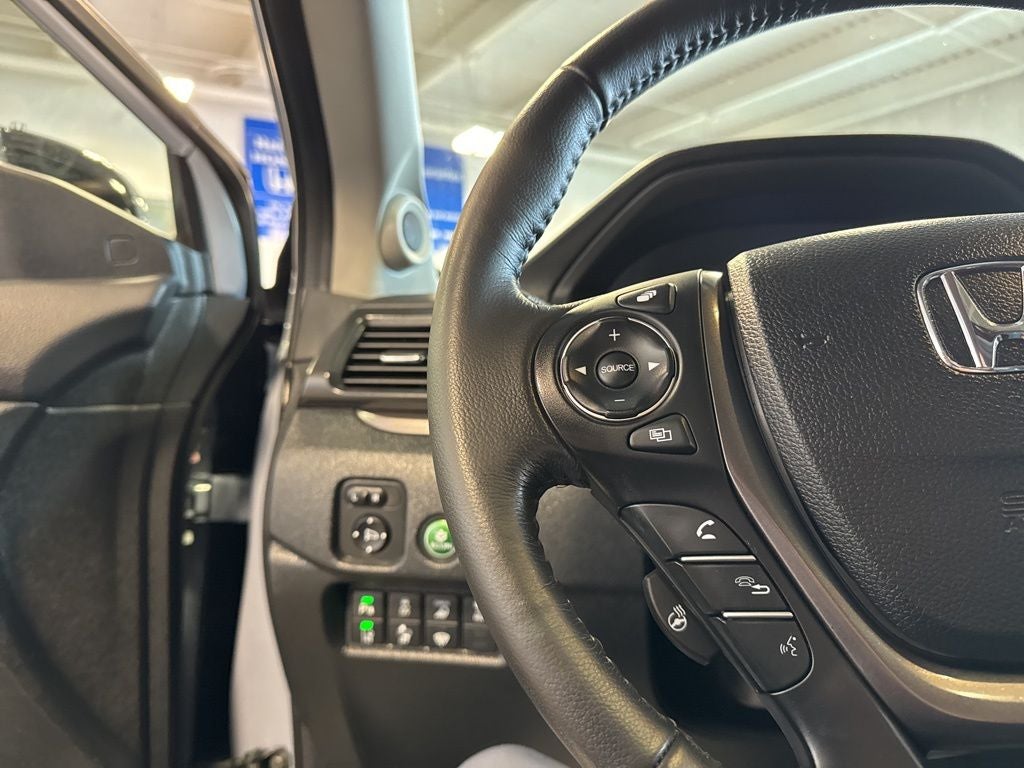 2023 Honda Ridgeline RTL-E w/ NAV & Honda Sensing