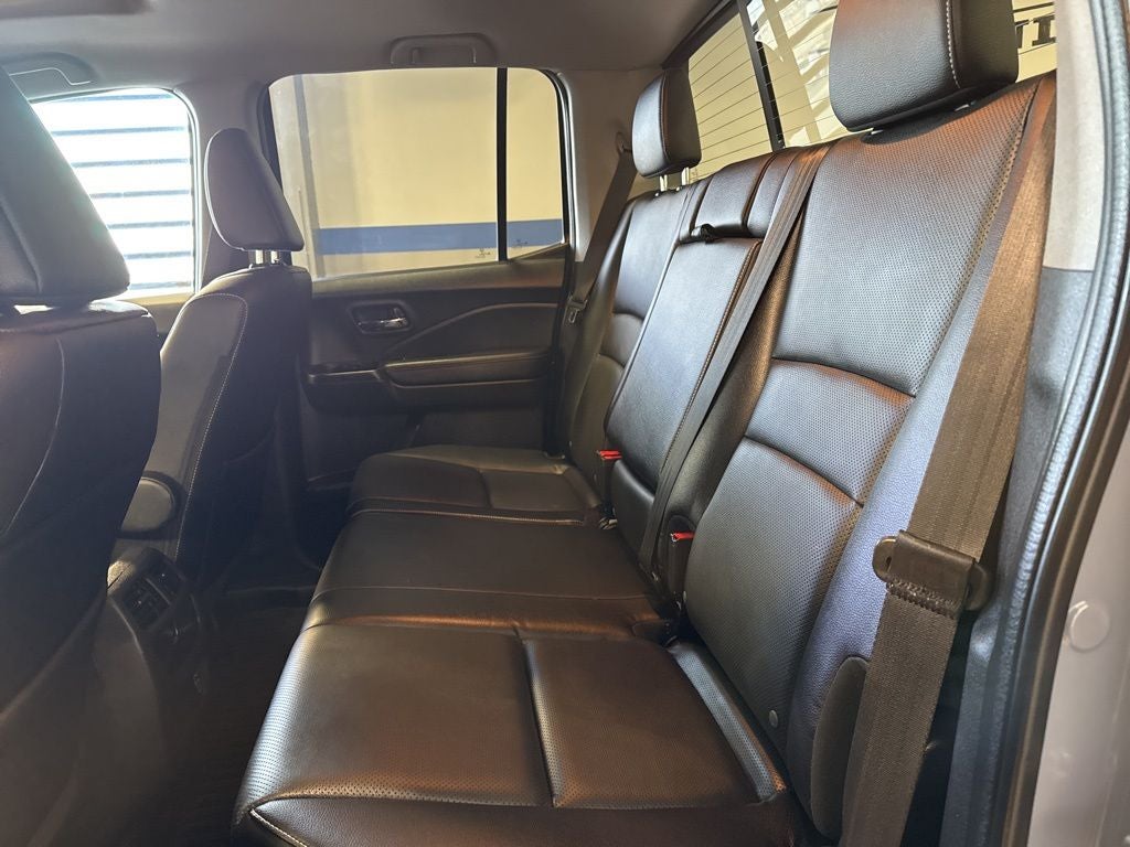 2023 Honda Ridgeline RTL-E w/ NAV & Honda Sensing