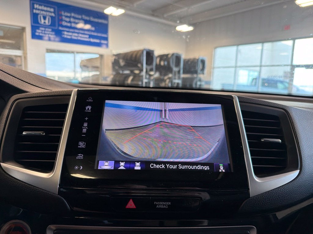 2020 Honda Ridgeline RTL-E w/ Nav