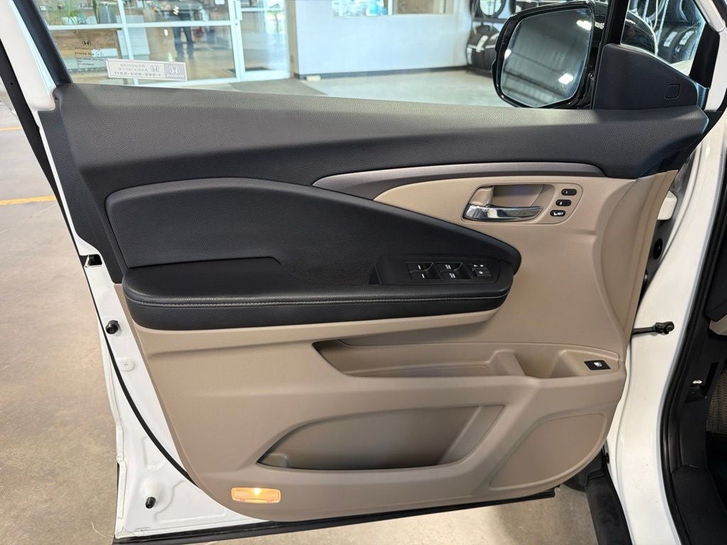 2021 Honda Ridgeline RTL-E - Photo 25