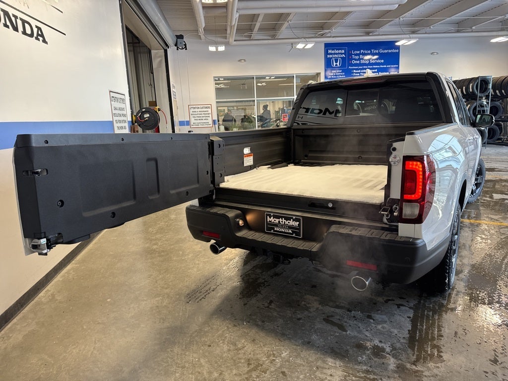 2026 Honda Ridgeline Black Edition