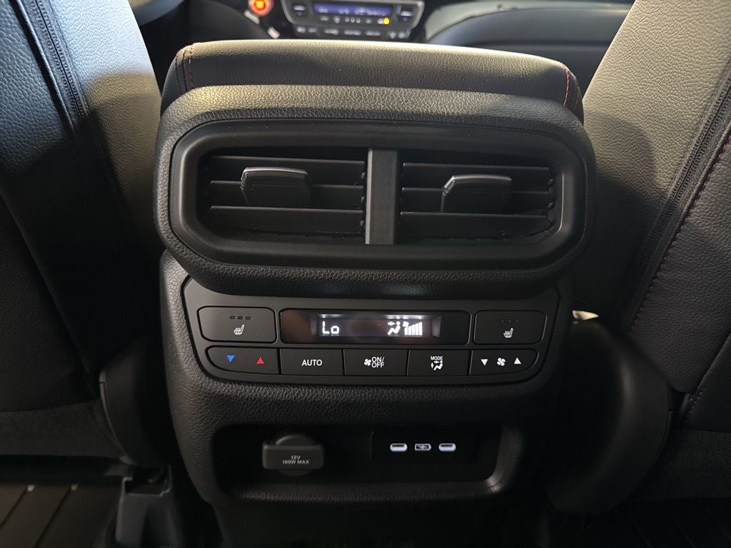 2026 Honda Ridgeline Black Edition Utility & Function Pkg