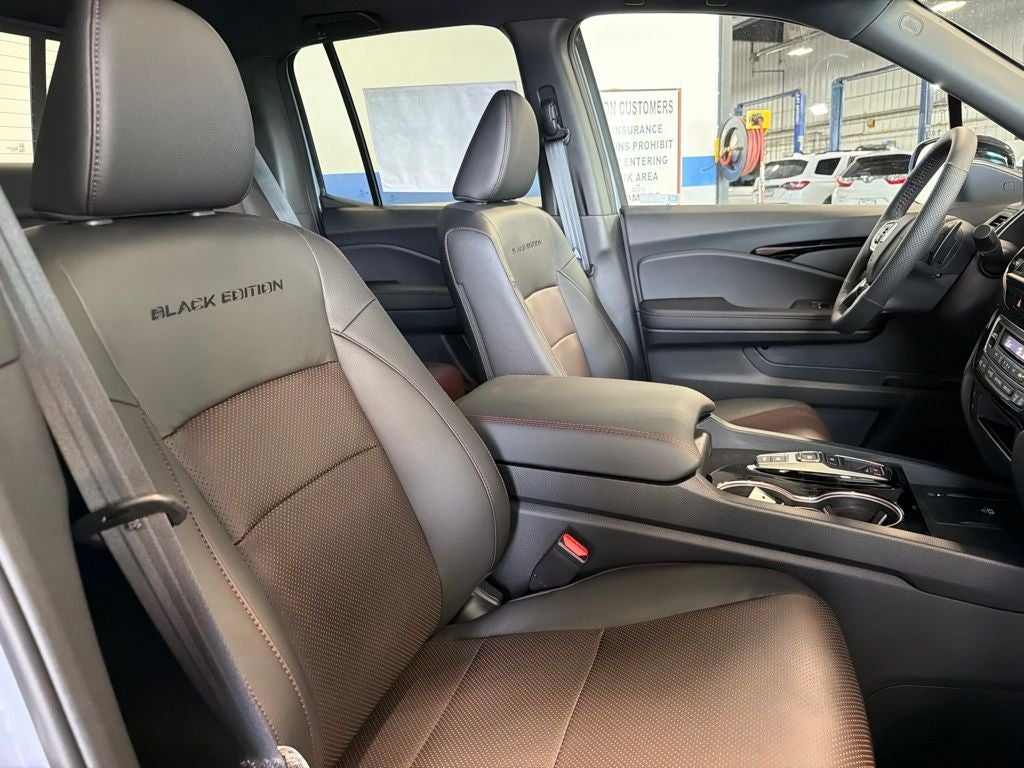 2026 Honda Ridgeline Black Edition Two Tone