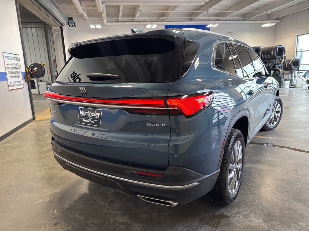2025 Buick Enclave Preferred