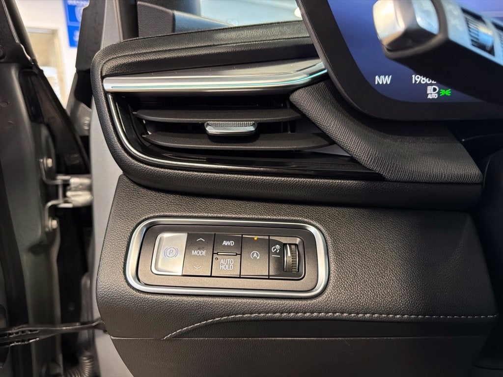 2026 Buick Enclave Preferred w/ Technology & Trailering Pkg